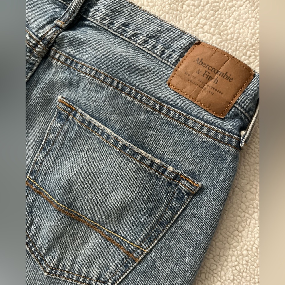 Abercrombie & Fitch Blue Bootcut Jeans, Size 32x34 - Picture 10 of 10